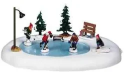 Lemax 94017 - After School Hockey Match, Battery-Operated (4.5V) - Christmas Village Table Pieces