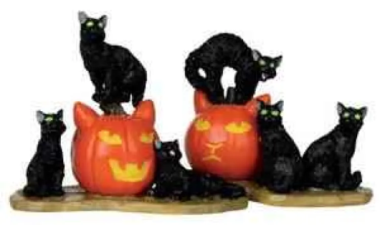 Lemax 12883 - Halloween Cats, Set Of 2 - Spooky Town Halloween Village Figurines