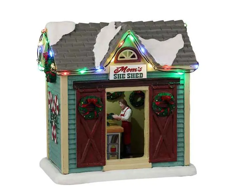 Lemax 24963 - Mom's She Shed, Battery-Operated (4.5-Volt) - Christmas Village Table Pieces