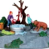 Lemax 44770 - Time For A Scrub, Battery-Operated (4.5V) - Christmas Village Table Pieces
